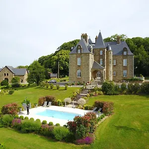 Chateau De Montbrault , Fleurigné Francia
