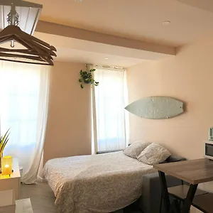 Studio Malibu Central, Lumineux Et Confortable , Hyères Francia