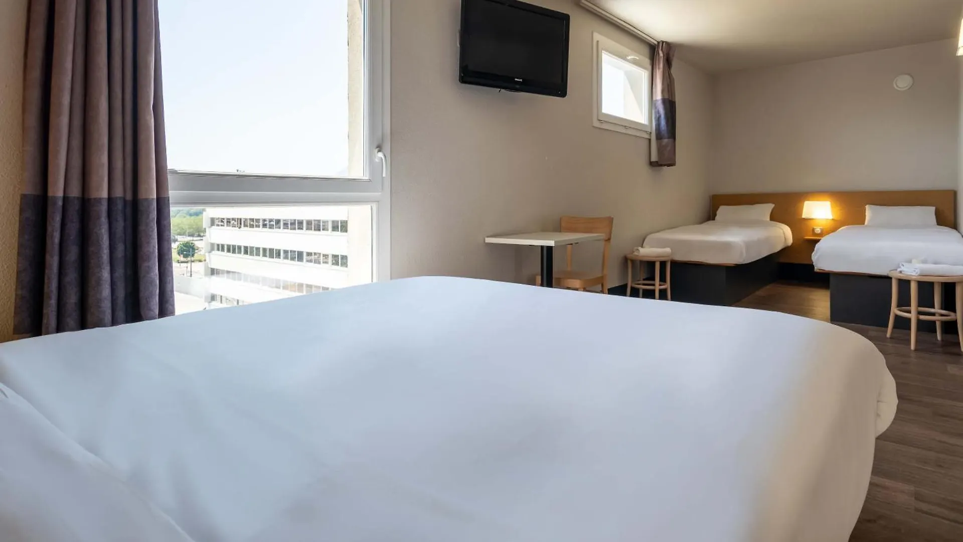 B&B Hotel Grenoble Centre Alpexpo
